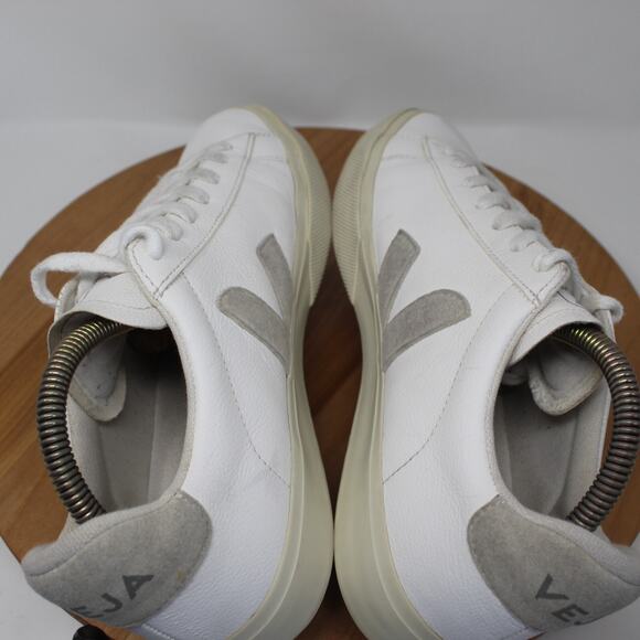Veja Shoes Womens 10 Campo Leather Sneakers White Gray Comfort Casual Minimalist - Picture 7 of 11